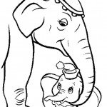 דף צביעה פילון מקבל חיבוק מאמו