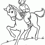 ילד רוכב על סוס בשמחה