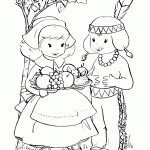 ילד אינדיאני וילדה האוחזת בצלחת פירות