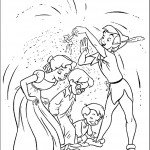 דף צביעה פיטר פן מפזר אבקת קסמים