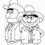 אלמו ועוגיפלצת מחופשים לבוקרים