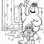 דף צביעה בנץ ופזית מטיילים בגשם