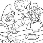 דף צביעה שלגיה מסדרת צנצנת פרחים