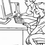 דף צביעה נערים מרוכזים במחשב דף צביעה נערים מרוכזים במחשב