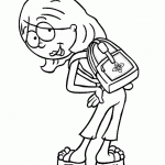 ליזי מקגוויר עם ילקוט בית הספר