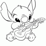 סטיץ' מנגן בגיטרה