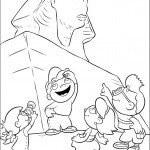 חבורת איינשטיין ליד הפירמידה במצריים