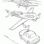 מטוסים במגרש החנייה