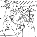 מולאן מתבוננת בכרוז