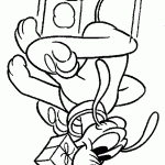 דף צביעה פלוטו רץ ובפיו מתנה