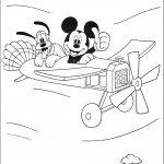 דף צביעה מיקי ופלוטו טסים במטוס