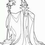 מליפיסנט מחזיקה בדיאבלו שיושב על שרביט הקסם